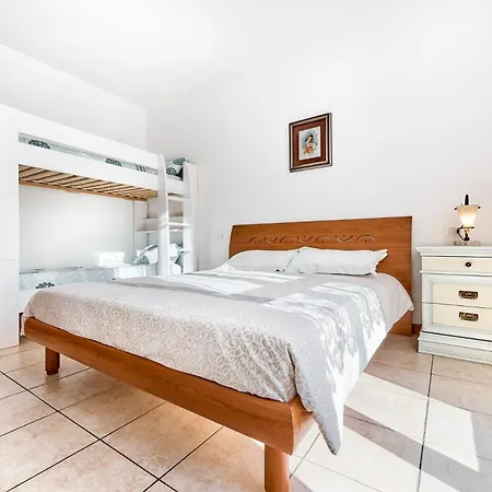 Flowers House - Host Solution Apartamento Lido di Jesolo