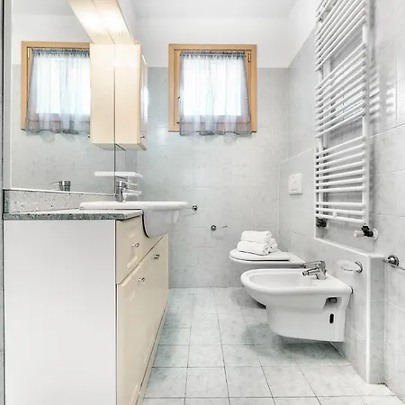 Flowers House - Host Solution *